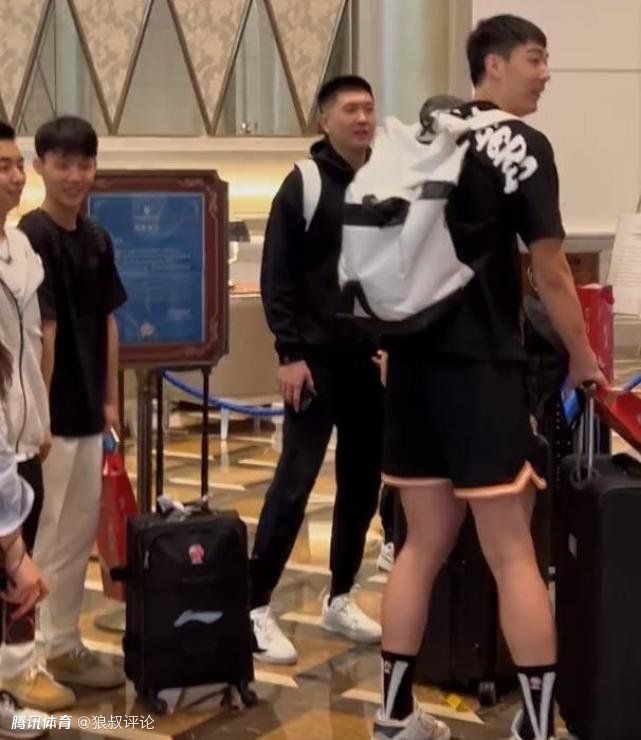 女子