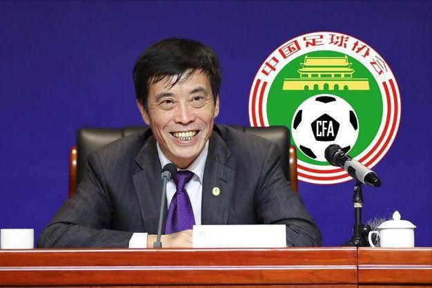 军人乖巧软糯灌满h