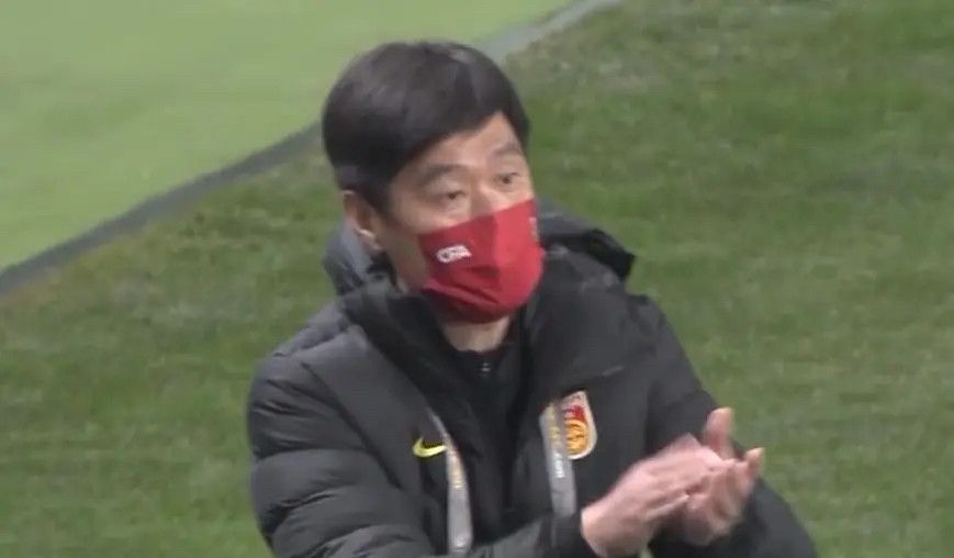 曼妃小雨